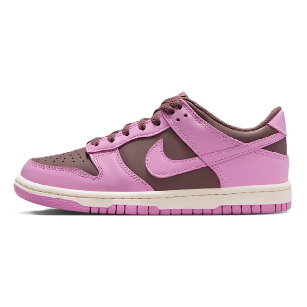 Kids Nike Dunk Low sneakers in light magenta with taupe Swoosh and dark laces