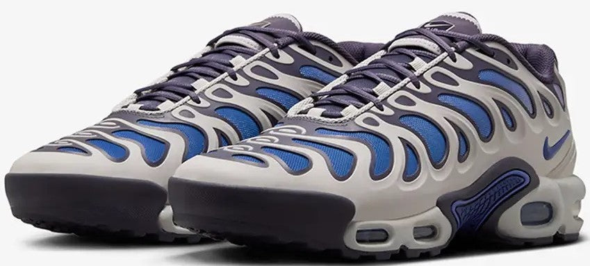 Pair of men's Nike Air Max-style sneakers, gray upper with blue flame overlays