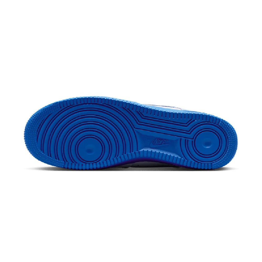 Blue rubber outsole for Air Force 1 '07 low-top sneakers with circular traction pattern.