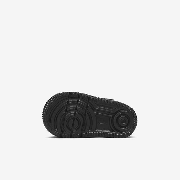 Toddler Nike Force 1 Low EasyOn black outsole tread, rubber cupsole underside