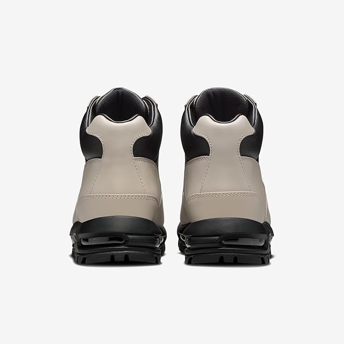Nike Air Max Goadome sneakers, rear view with grey heel and black ankle panels