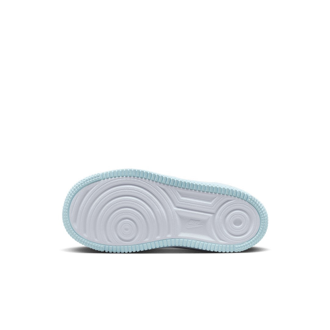 Kids Nike Force 1 Low EasyOn light blue outsole with textured tread