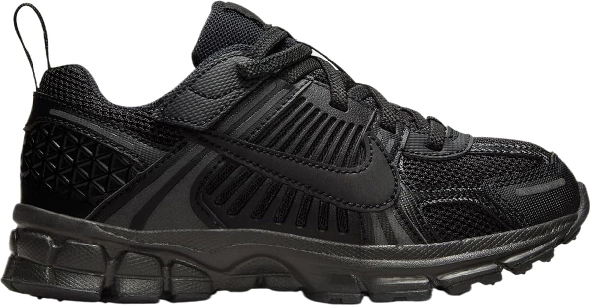Kids' Nike Vomero 5 black lace-up sneakers with mesh upper and rubber sole