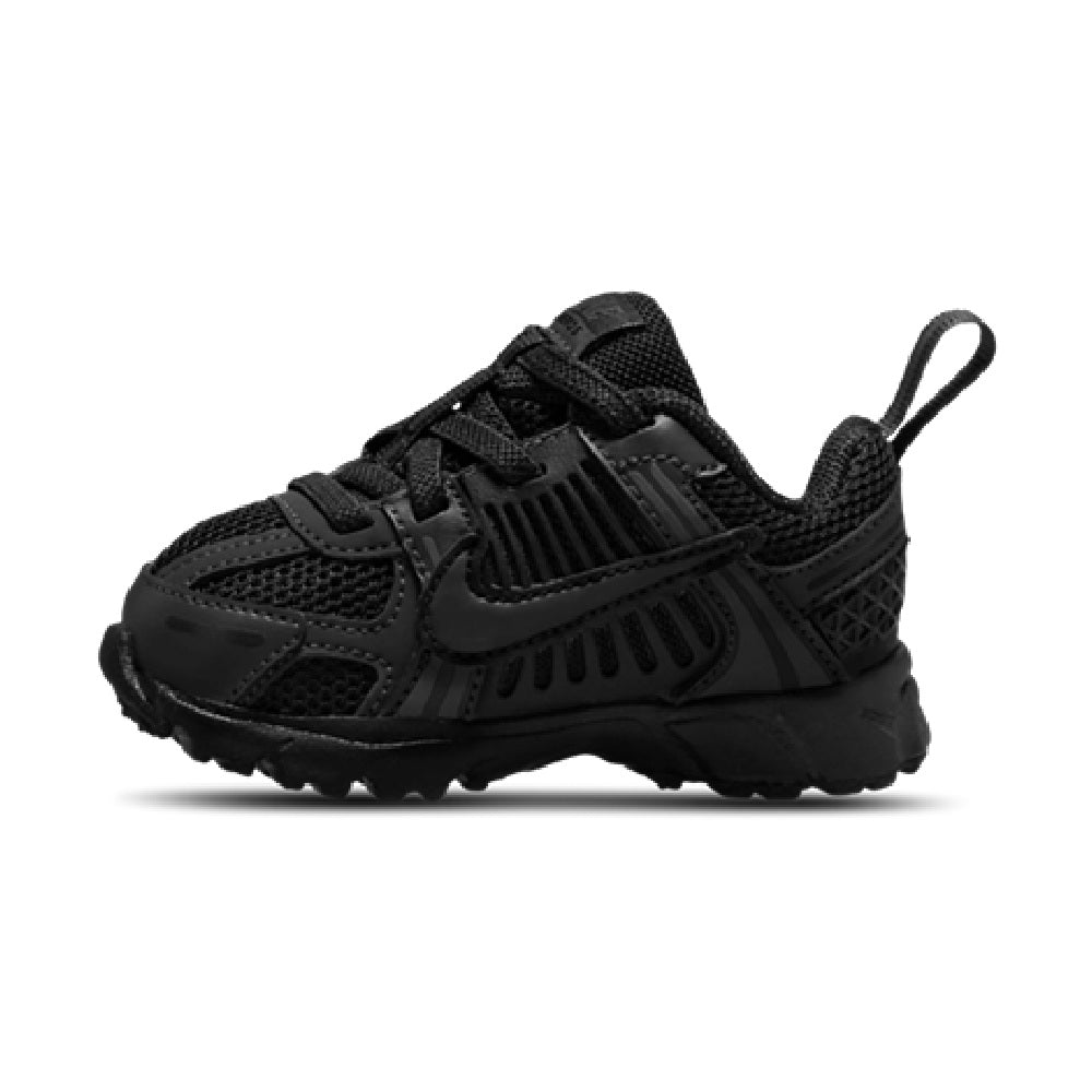 Toddler Nike black sneakers, lace-up with layered overlays and textured mesh
