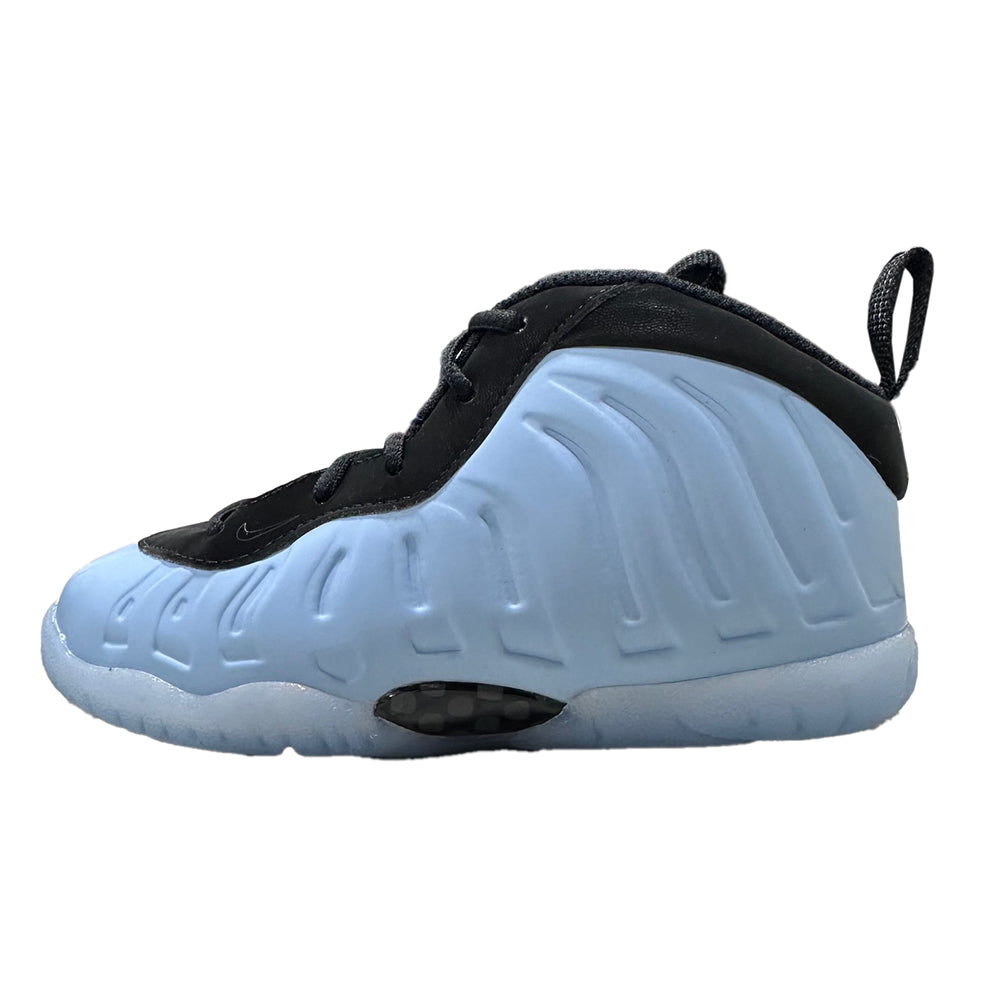 Toddler high-top sneakers in light blue and black with lace-up closure and textured sole