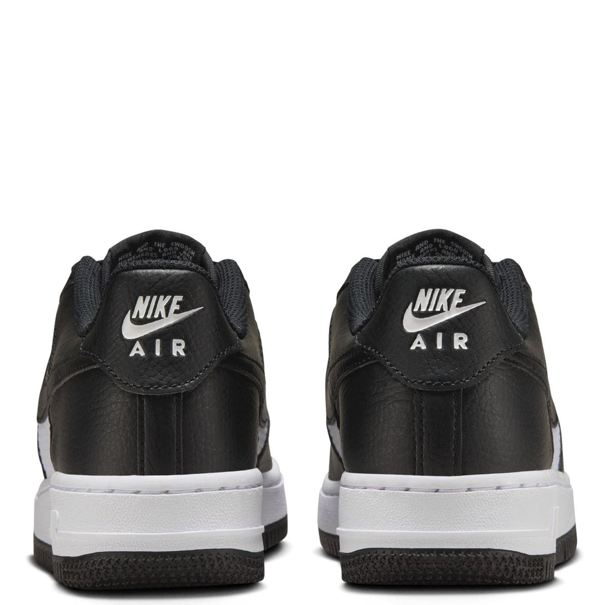 Kids' Air Force 1 sneakers, black with white midsole and Nike Air heel logo