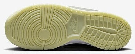 Kids' Dunk Low outsole, light tan rubber with tread and waffle pattern