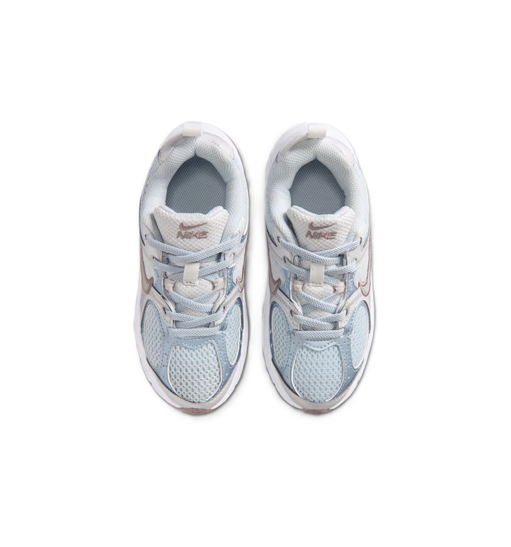 Kids' Nike V5 running sneakers top view with white laces and light blue toe panels