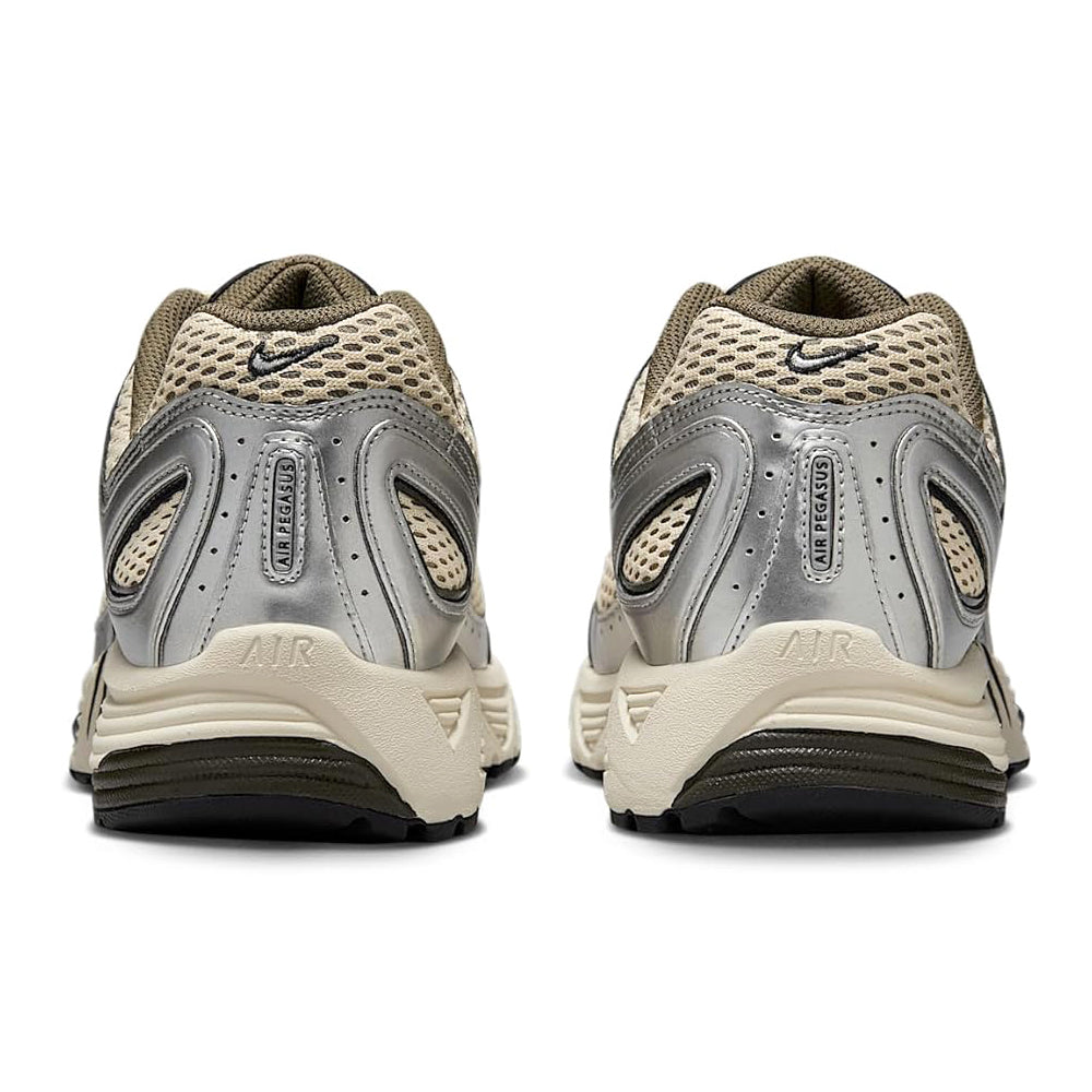 Men's Nike Air Pegasus 2005 LT heel sneakers with Air cushioning midsole detail