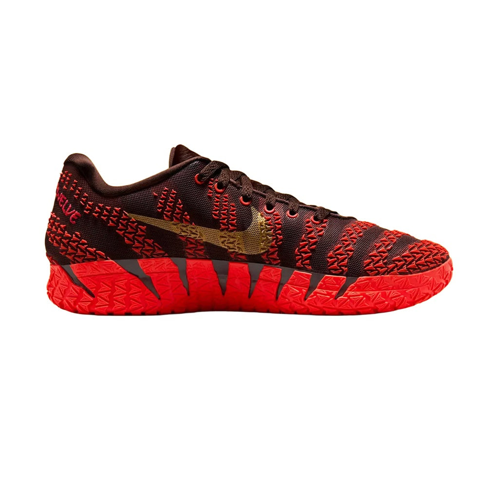 Men's low-top basketball shoes, red and dark brown knit with gold swoosh and red sole