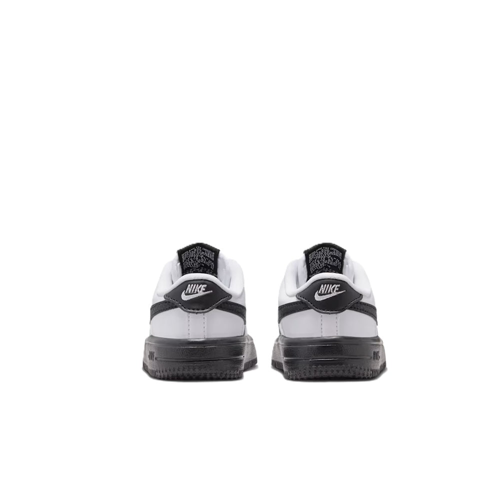 Toddler Nike Force 1 Low lace sneakers, white back with Nike-branded black heel tabs
