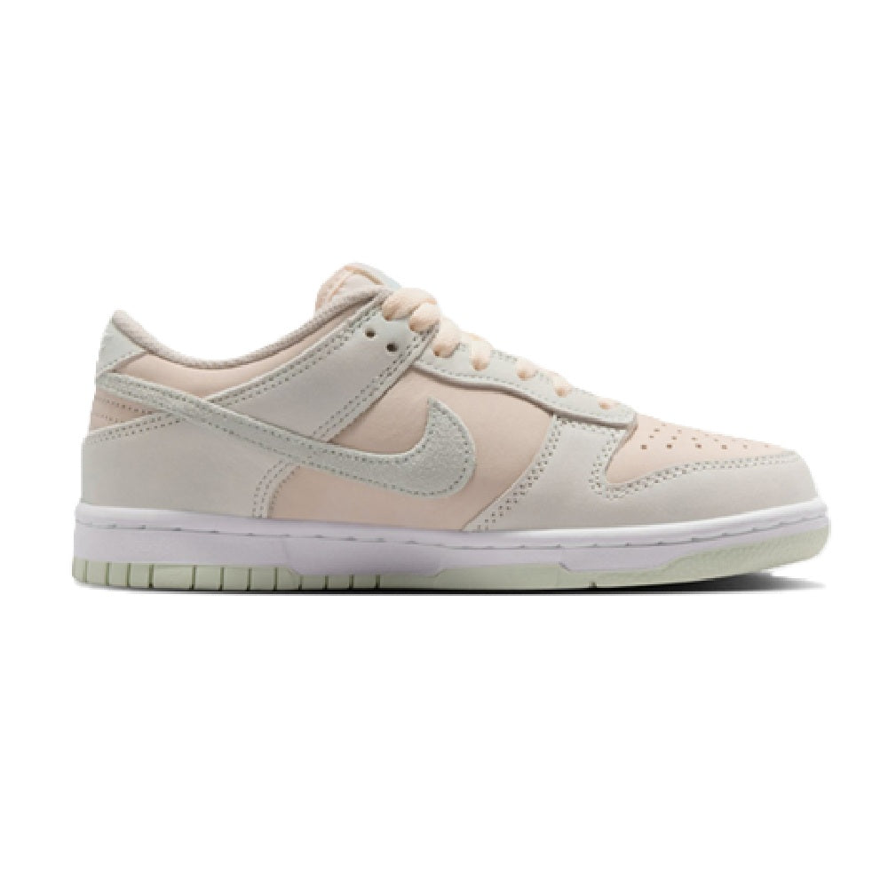 Big Kid's Nike Dunk Low low-top suede sneakers, pale green Swoosh and light beige panels