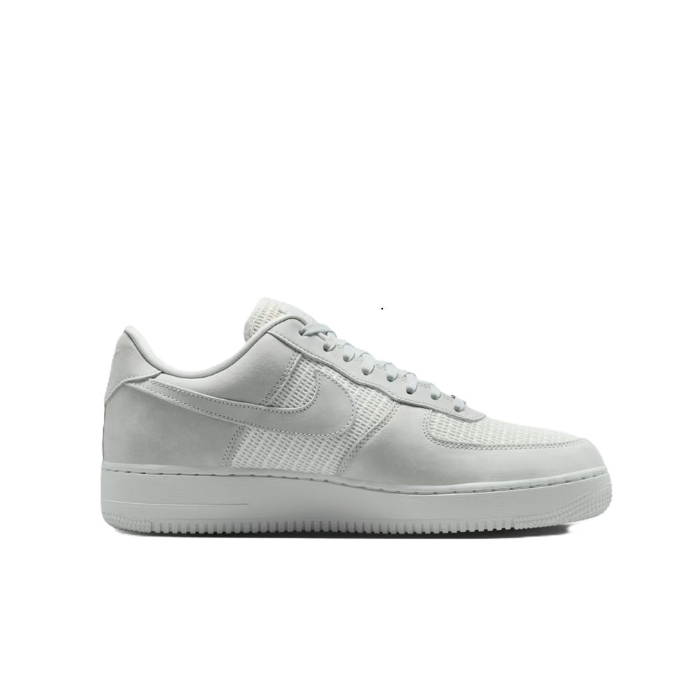 Air Force 1 low-top sneakers, light gray/off-white leather upper, lace-up design