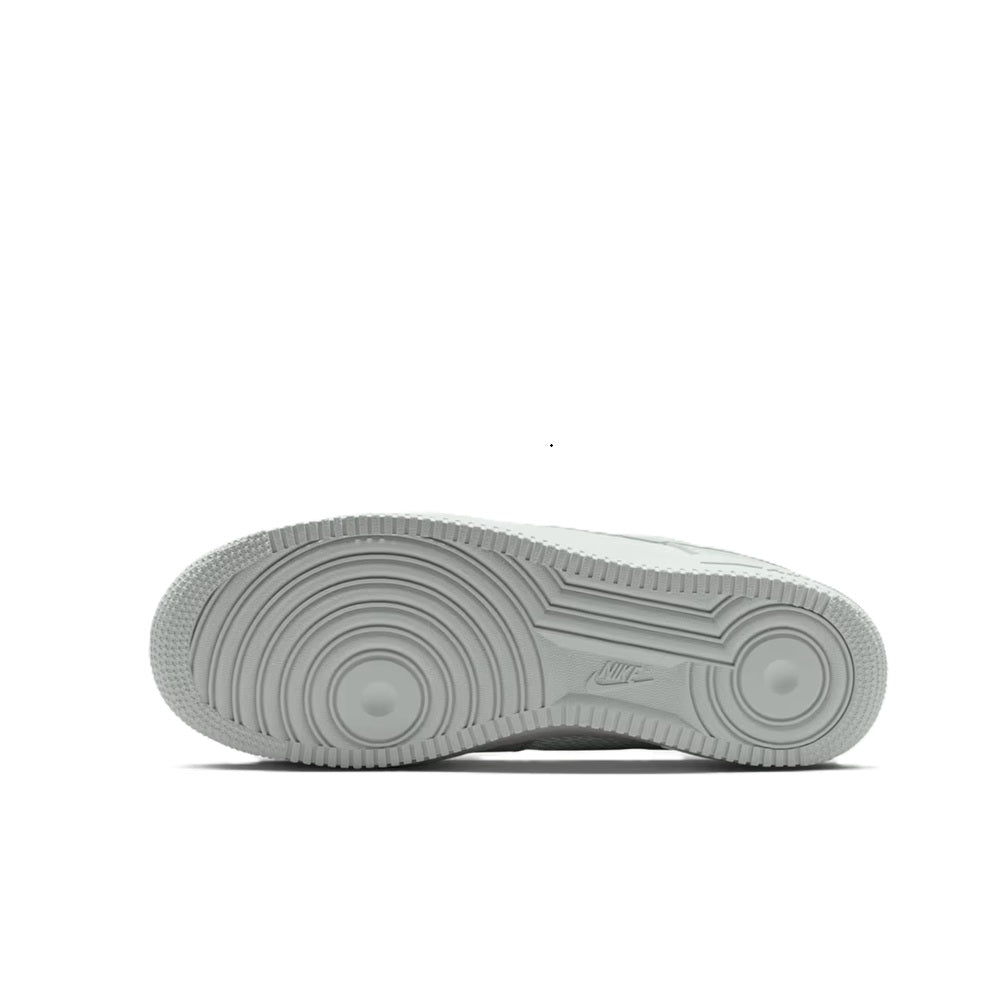 Air Force 1 rubber outsole, side tread pattern view
