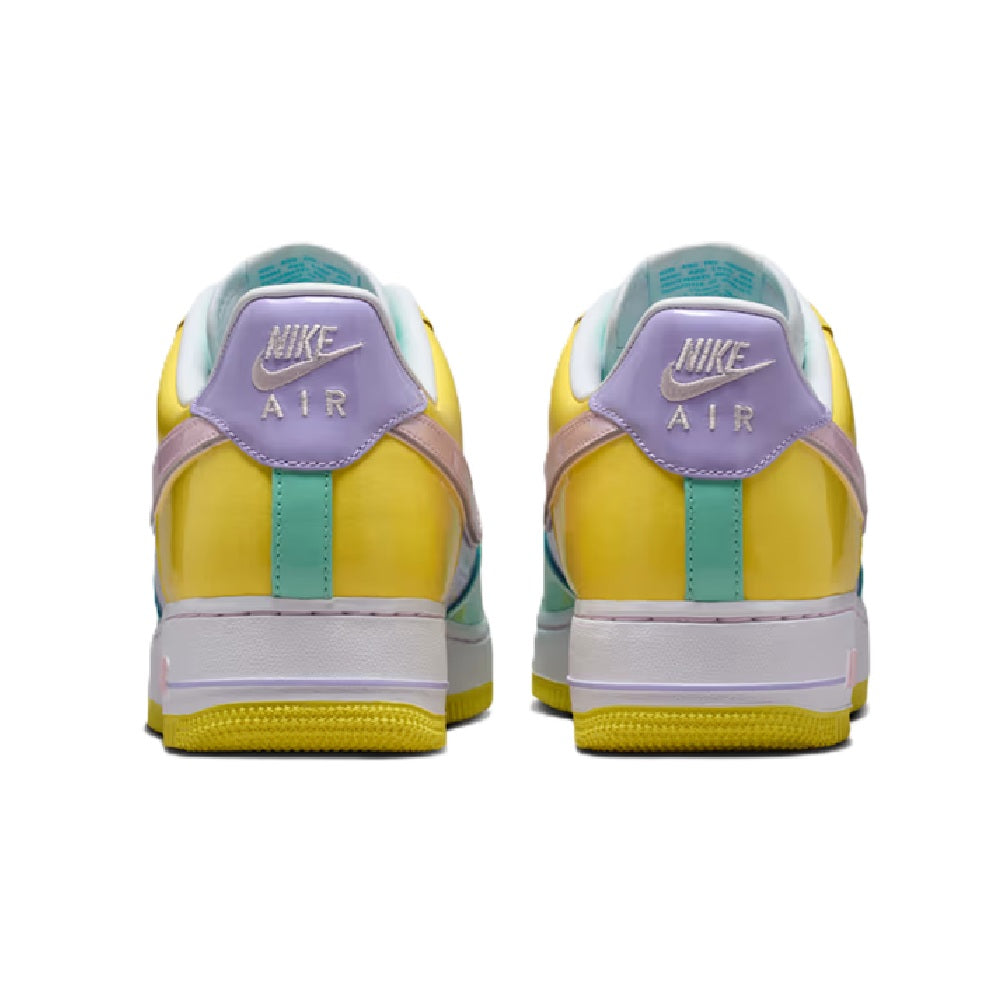 Air Force 1 sneakers, heel view, Nike Air logo on lilac heel tab, yellow sole