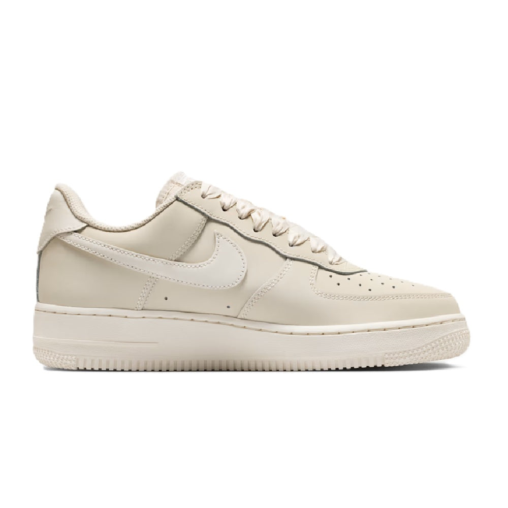 Nike Air Force 1 PRM sneakers in pale ivory with oatmeal suede-like toe and lace-up