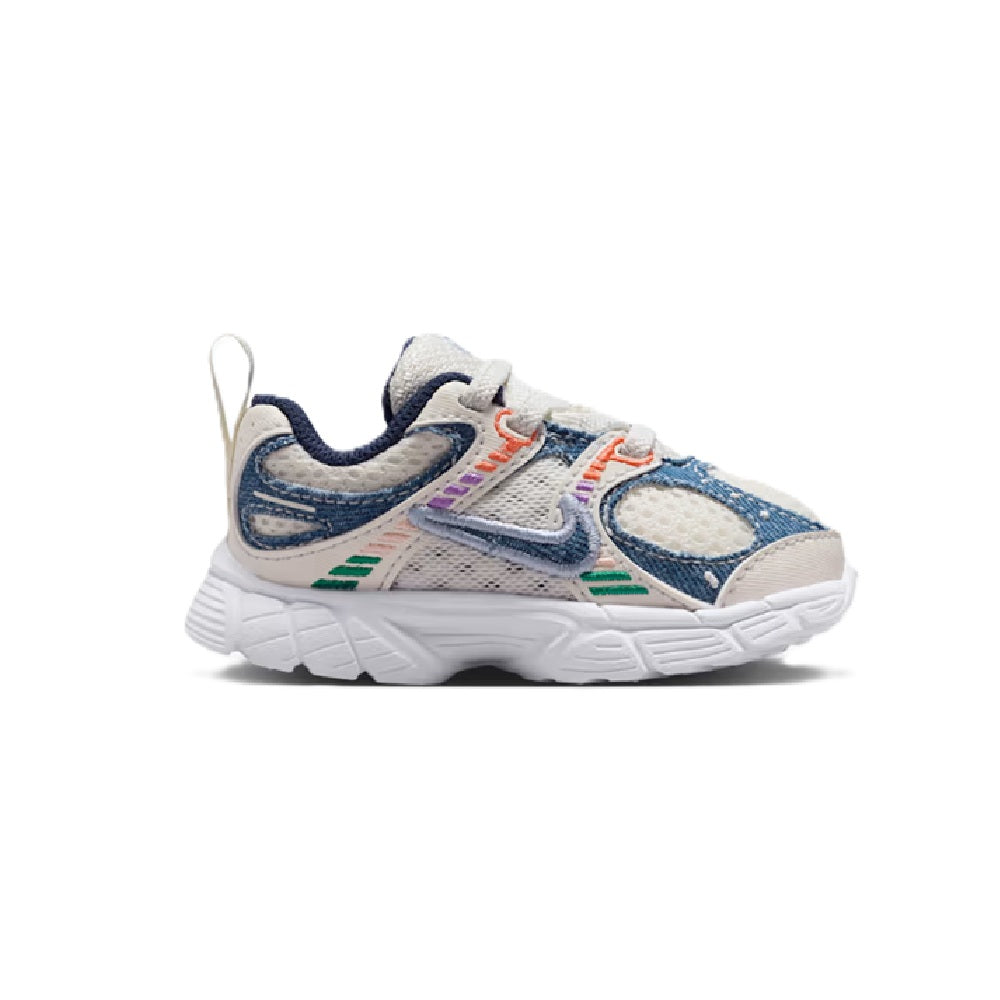 Toddler Nike RNR sneaker in pearl, navy, and blue with multicolor accents
