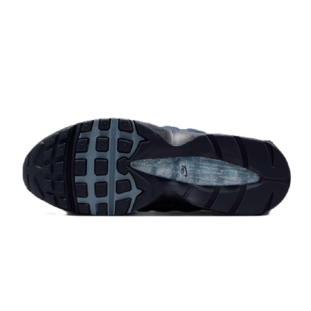 Nike Air Max 95 outsole view, dark tread sole with blue sidewall accents