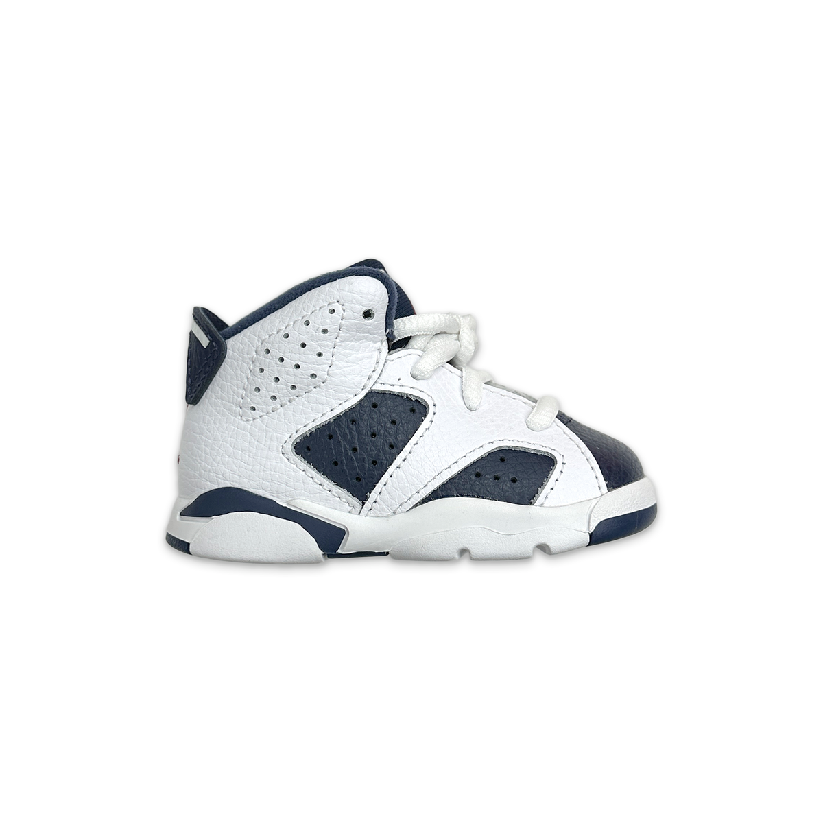 Air Jordan 6 Retro TD kids' mid-top sneaker, white with navy panels and perforated toe