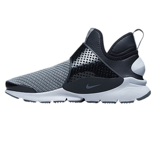 NIKE Sock Dart SE knit running shoe in dark navy with perforated side panels